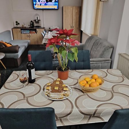 Вилла Casa Rosa Бэи­ле-Олэ­неш­ти Экстерьер фото
